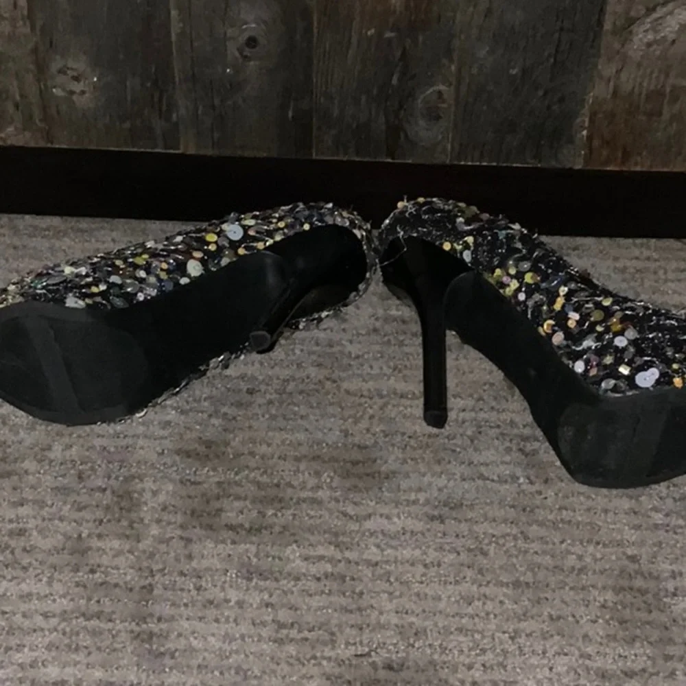 NWOT | Carlos Platform Sequin Heels | Sz 6.5